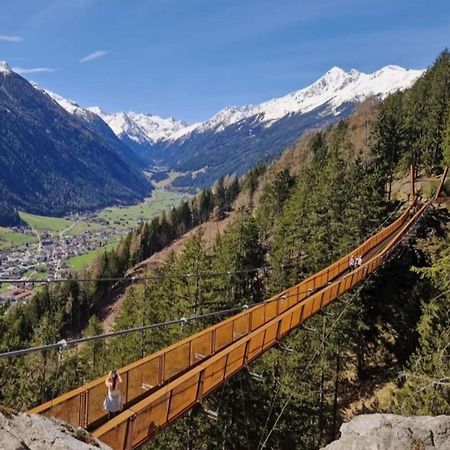 Apart- Chalet Gletscherglueck Telfes im Stubai Buitenkant foto