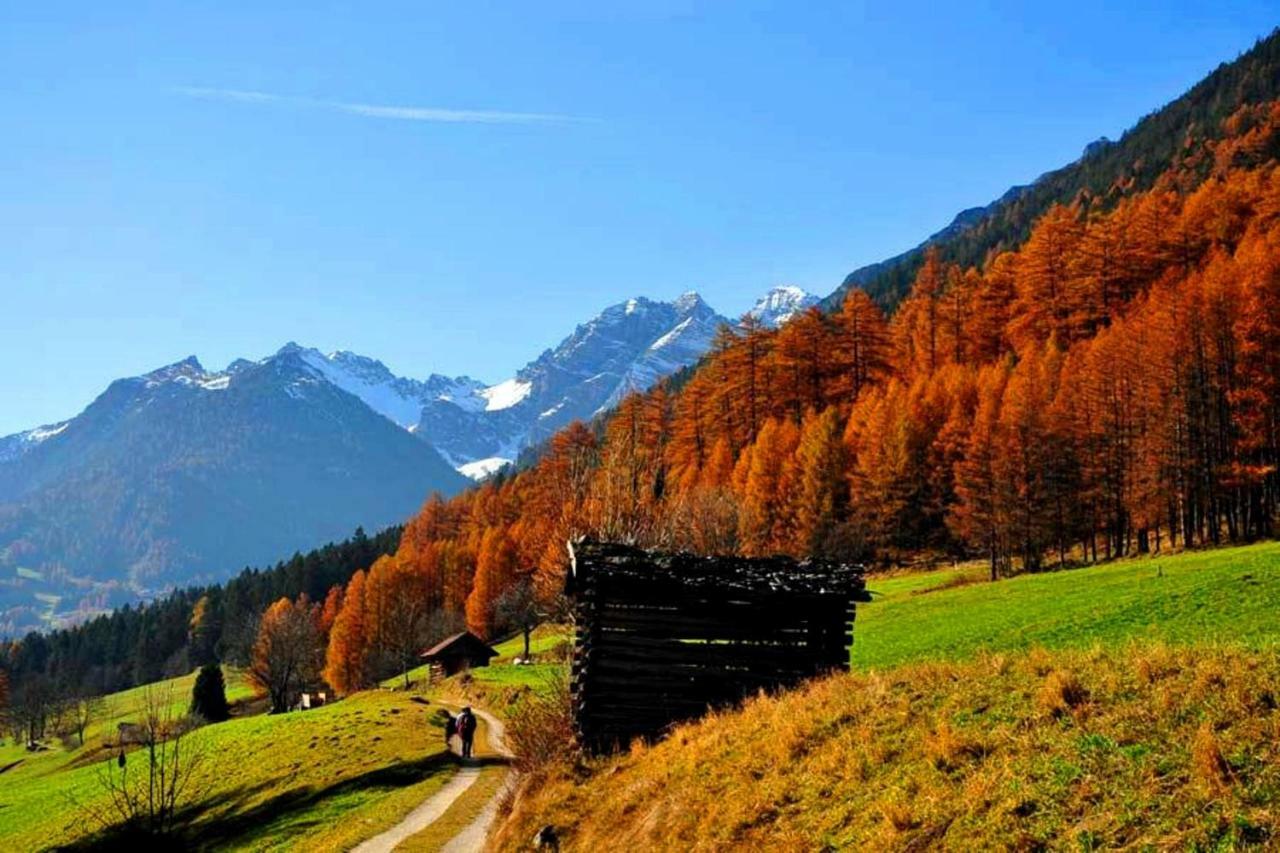 Apart- Chalet Gletscherglueck Telfes im Stubai Buitenkant foto