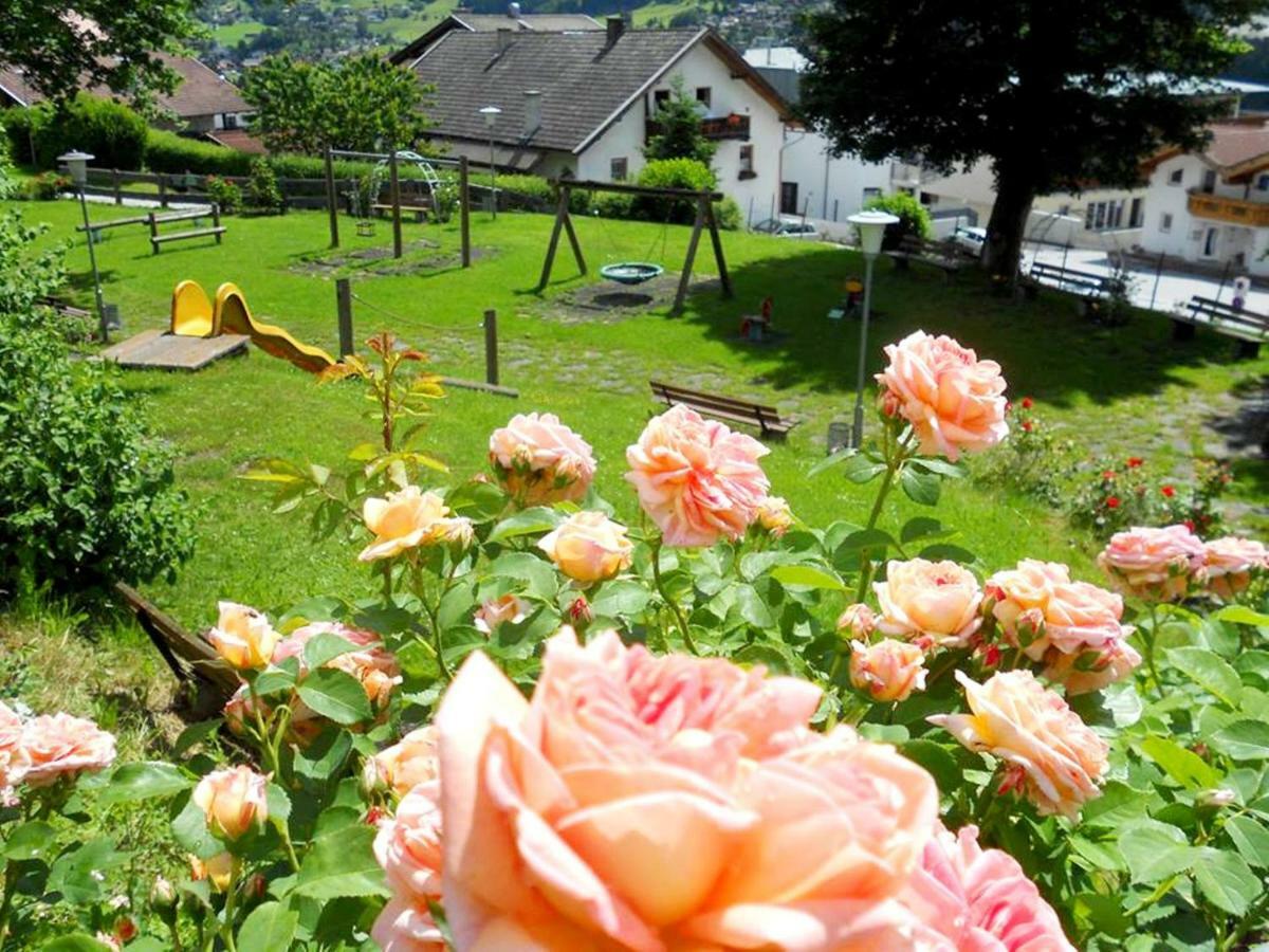 Apart- Chalet Gletscherglueck Telfes im Stubai Buitenkant foto